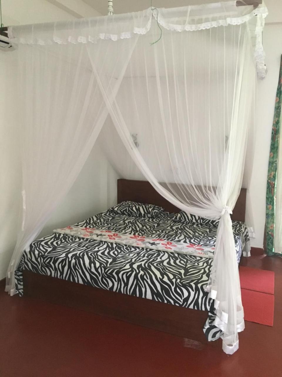 Vivid Lanka Bed & Breakfast Bentota Ngoại thất bức ảnh